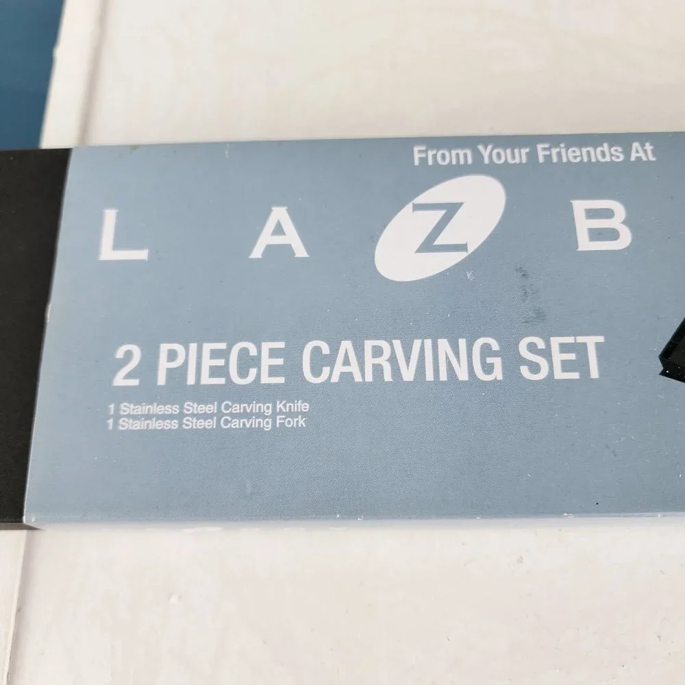 Lazboy 2 Piece Carving Set NWT